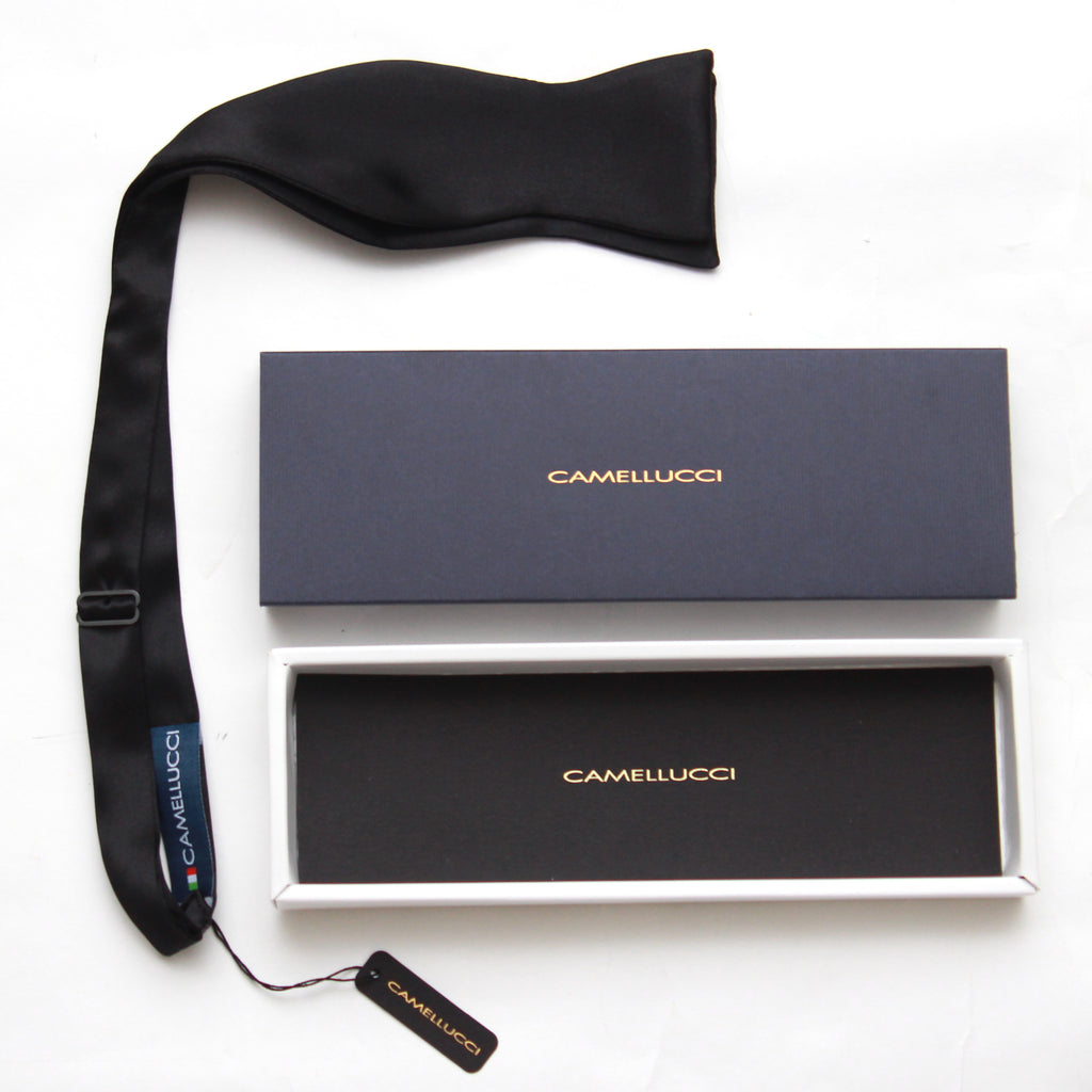 Men's Small Silk Bow Tie Gift Box