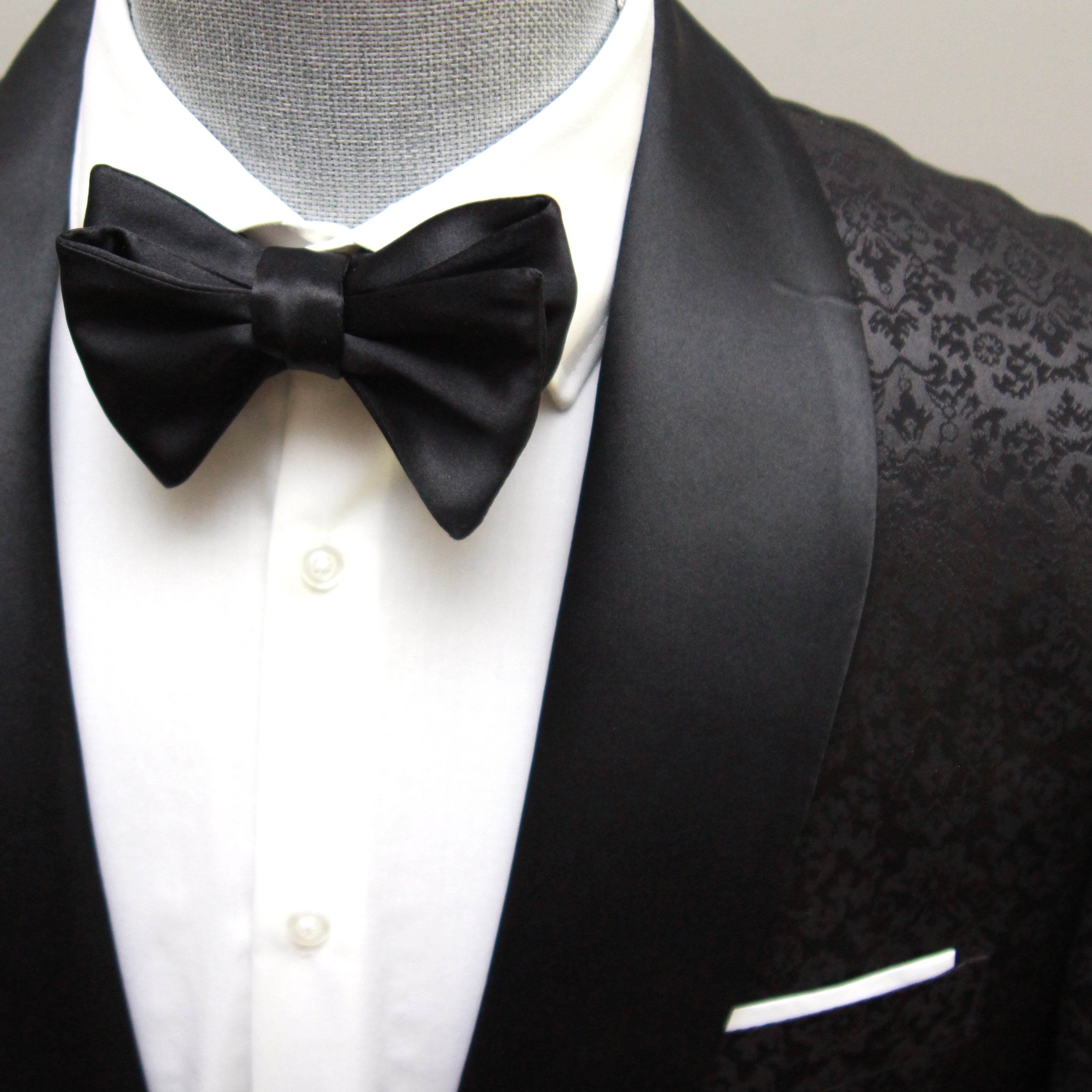 Men's Small Silk Bow Tie