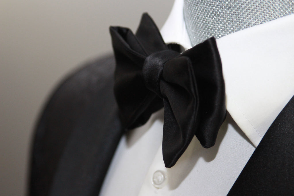 Men's Small Silk Bow Tie