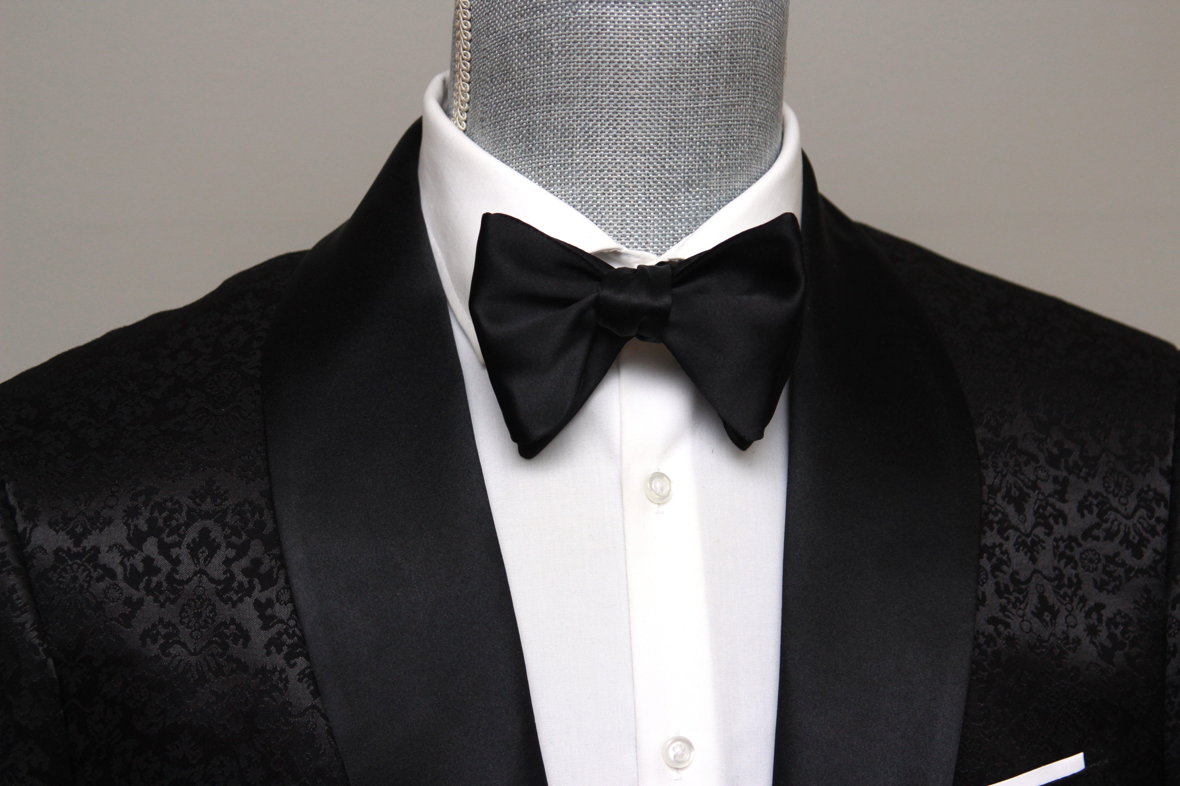 Men's Small Silk Bow Tie