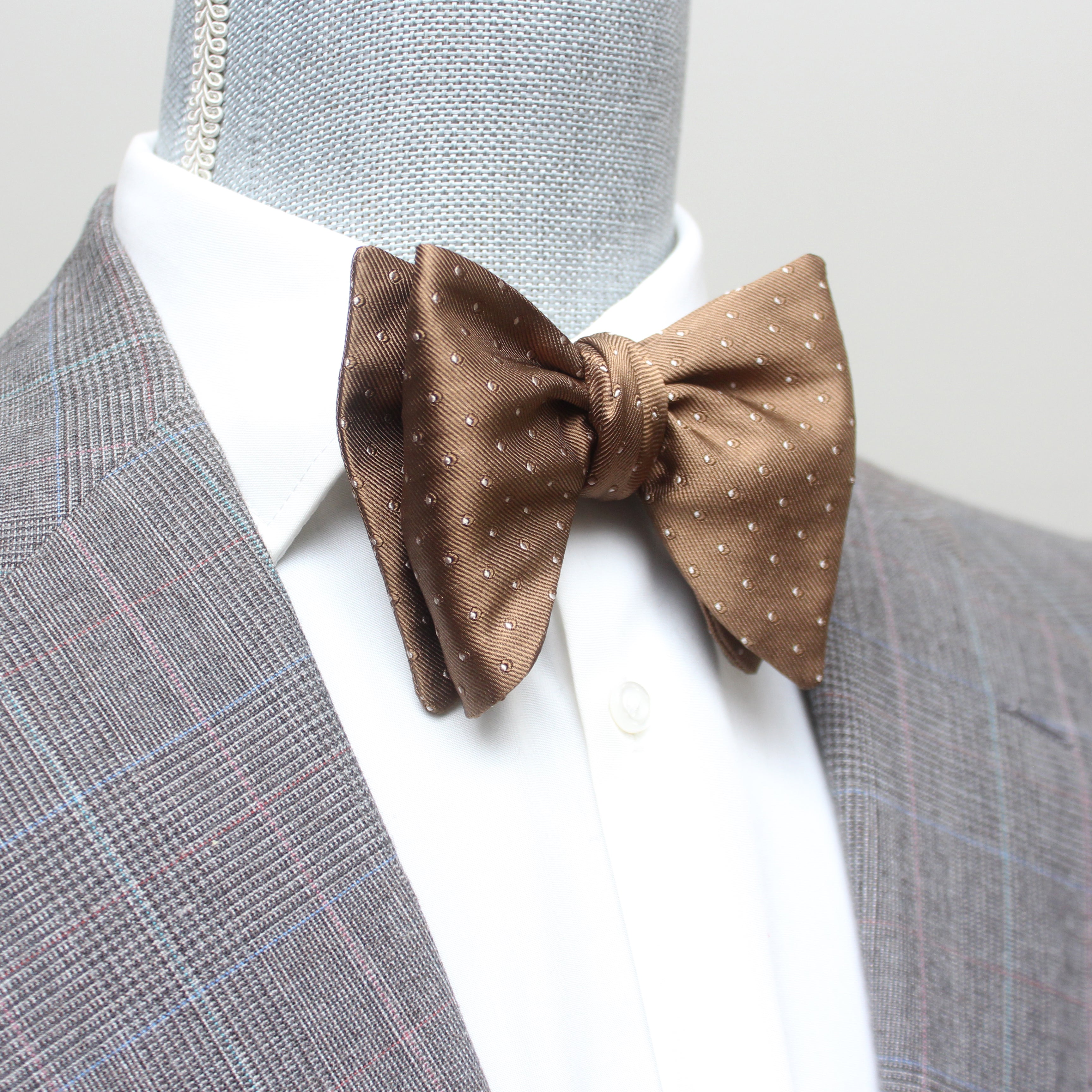 Big Butterfly Polka Dot Brown Silk Bow Tie
