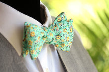 Load image into Gallery viewer, Mint Green Floral Self-Tie Bow Tie
