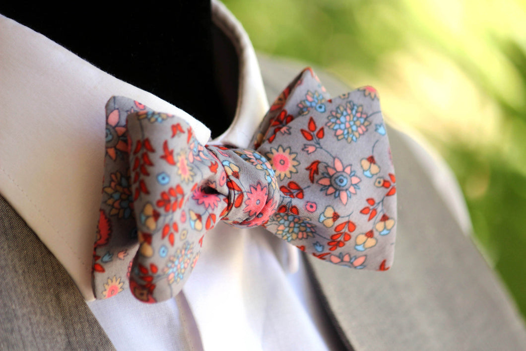 Grey Floral Self-Tie Bow Tie