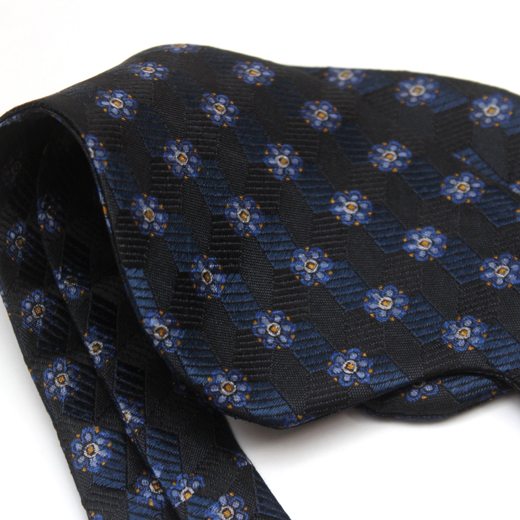 Big Butterfly Blue Black Silk Bow Tie
