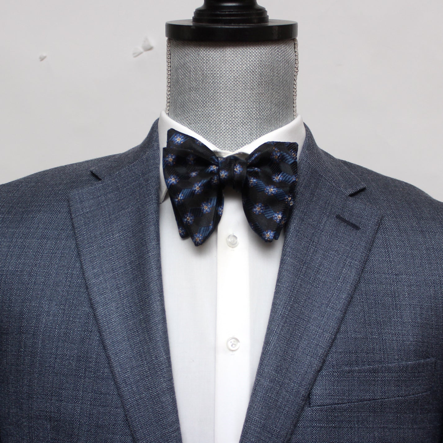 Big Butterfly Blue Black Silk Bow Tie