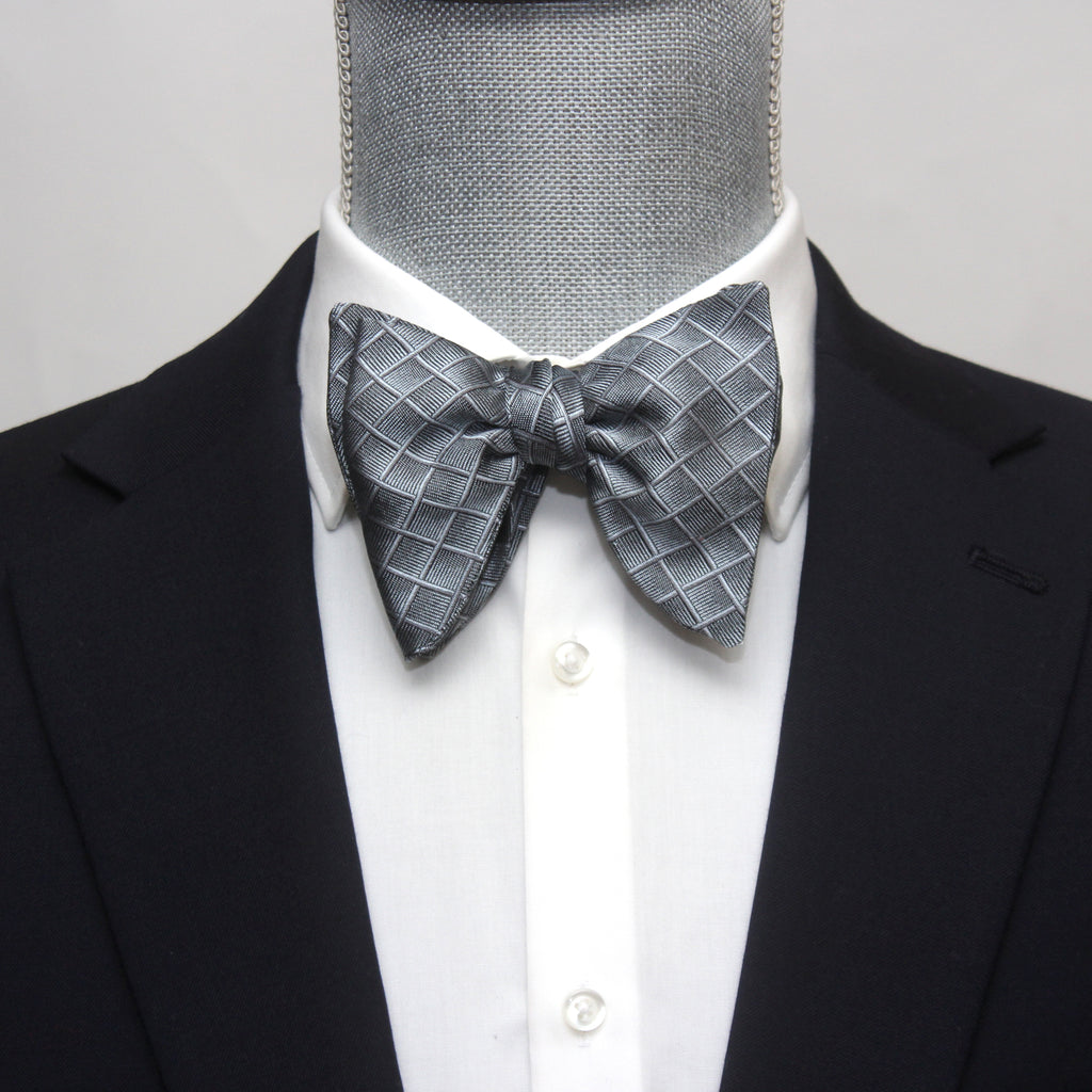 Grey Big Butterfly Silk Bow Tie