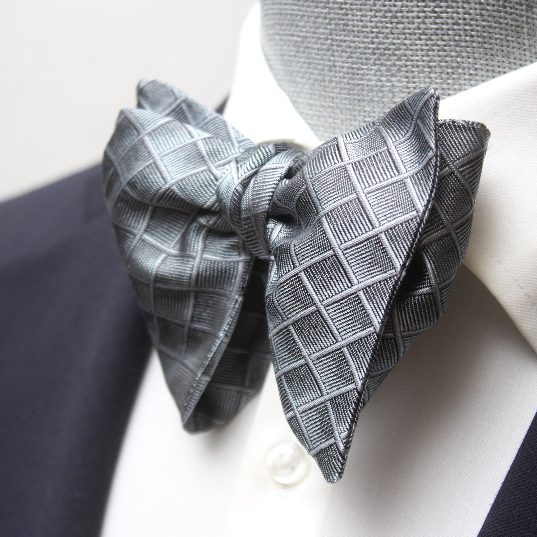 Grey Big Butterfly Silk Bow Tie