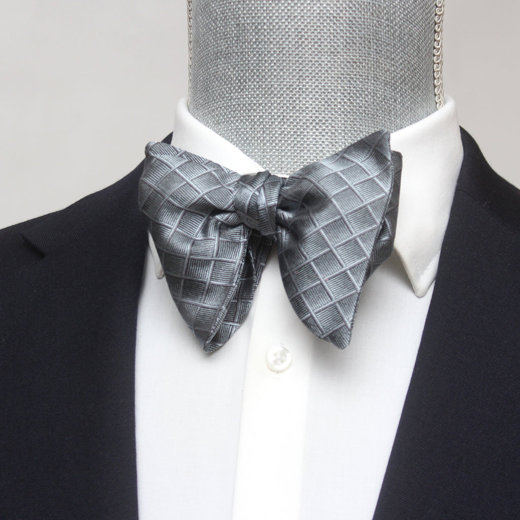 Grey Big Butterfly Silk Bow Tie