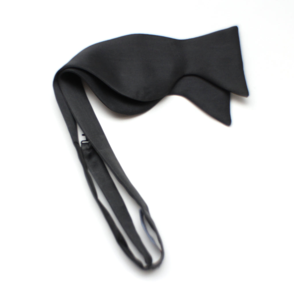 Grey Men's Large Silk Bow Tie