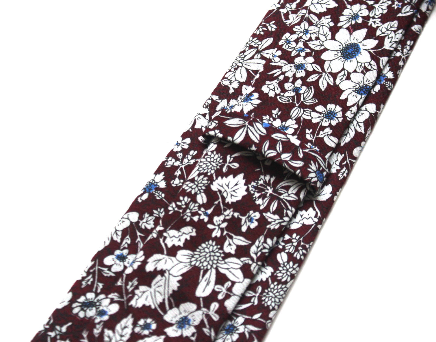 White Brown Floral Necktie 2.7"