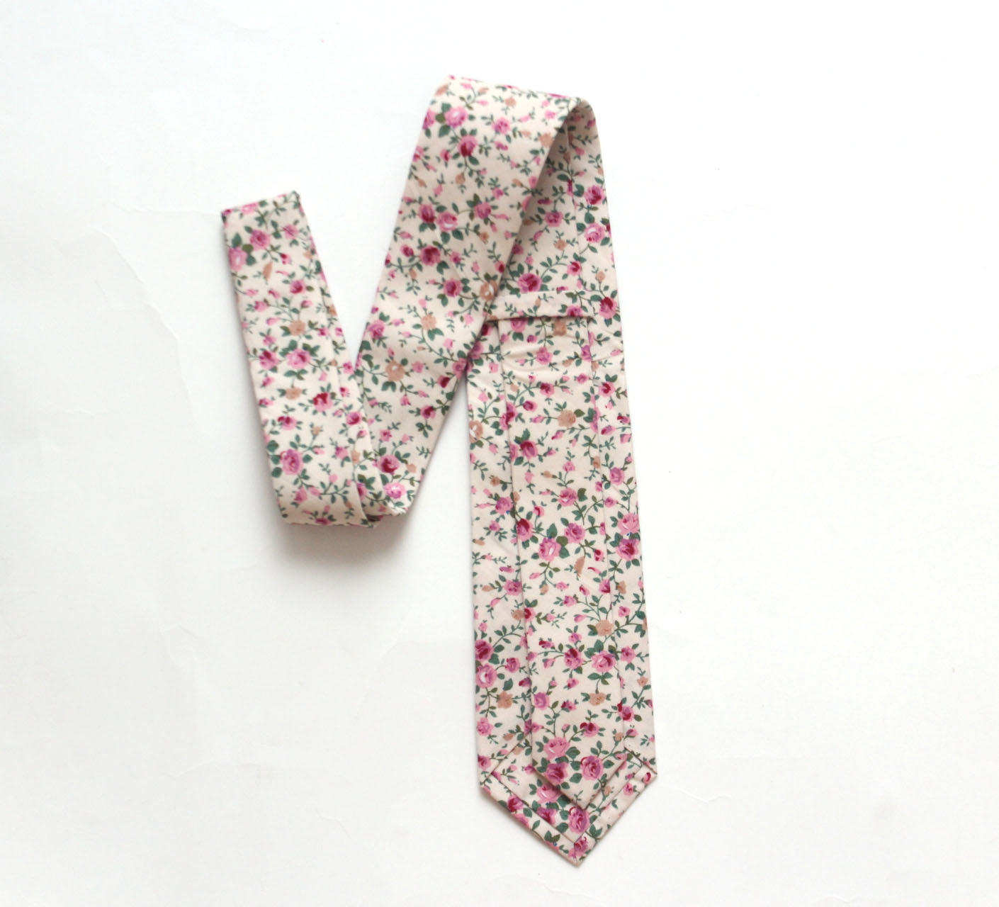 Pink Peach Floral Necktie