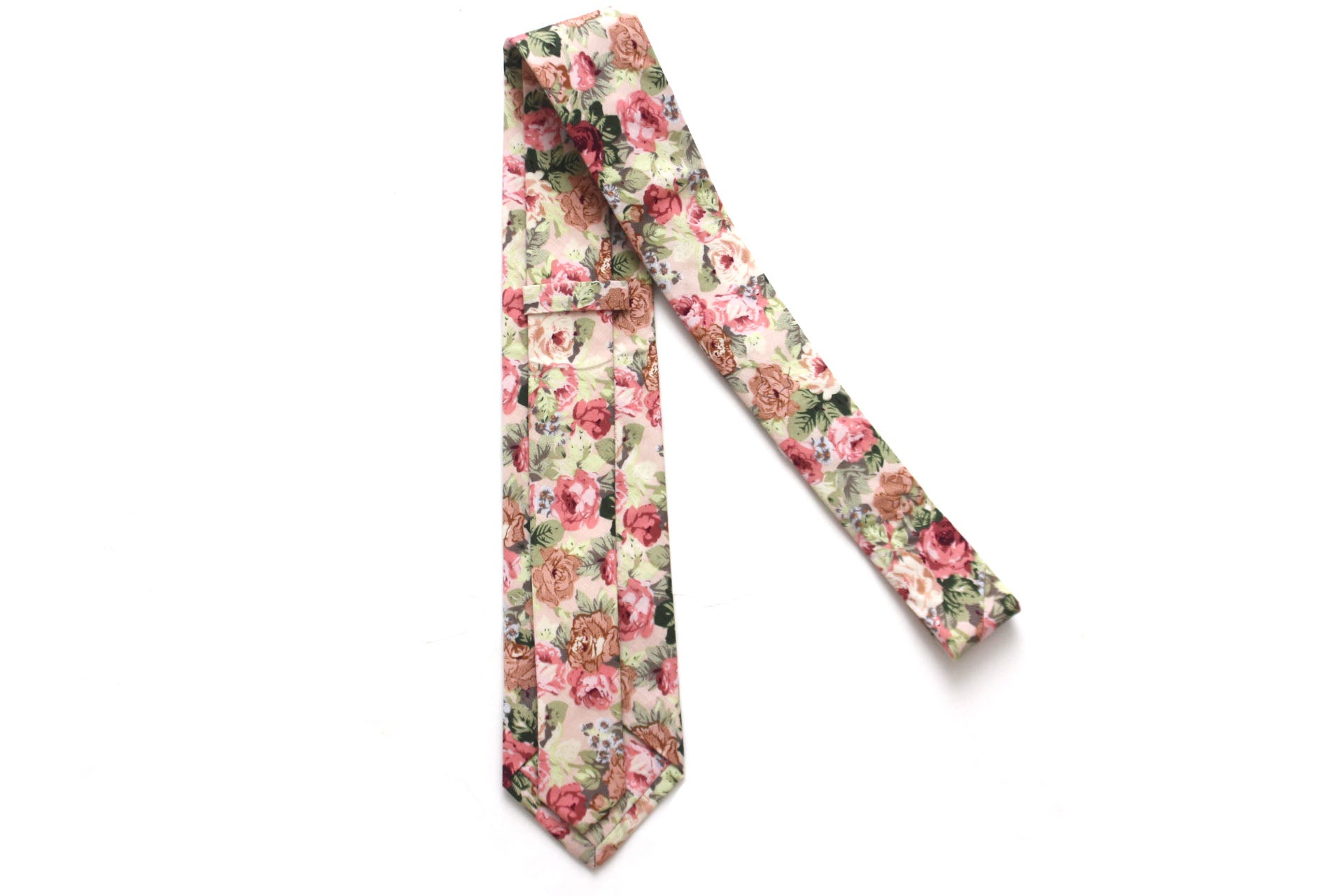 Peach Rose Floral Necktie 3.14"