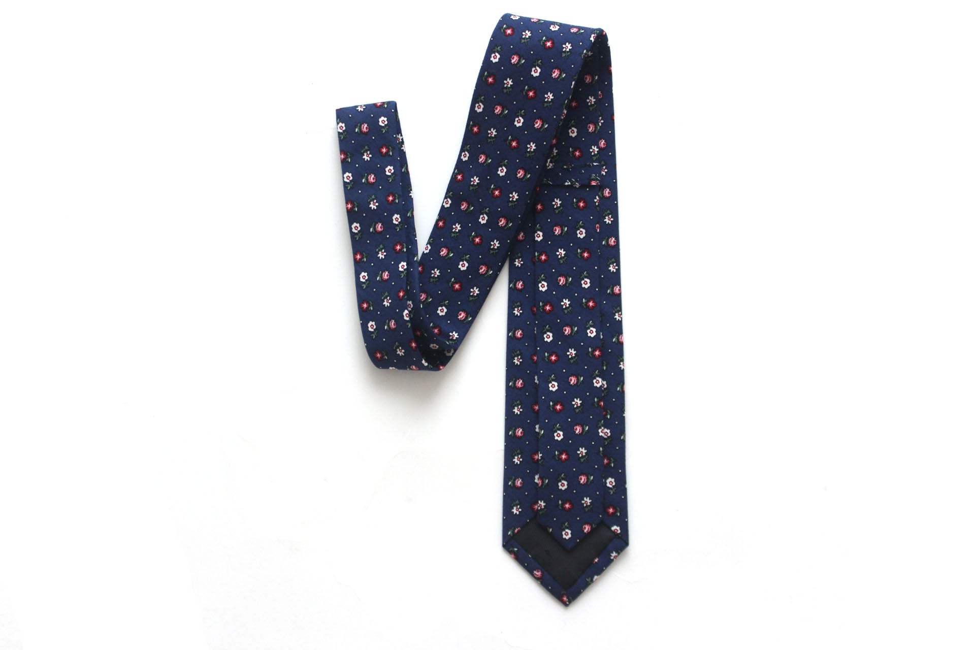 Navy Floral Necktie 2.7"