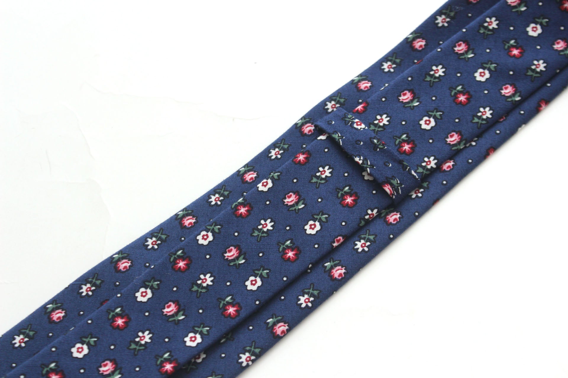 Navy Floral Necktie 2.7"