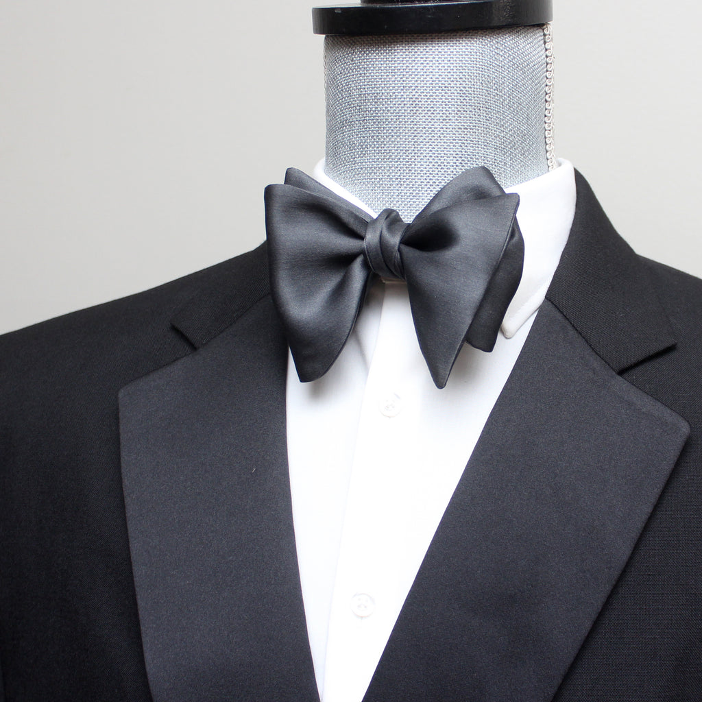 Grey Men's Large Silk Bow Tie