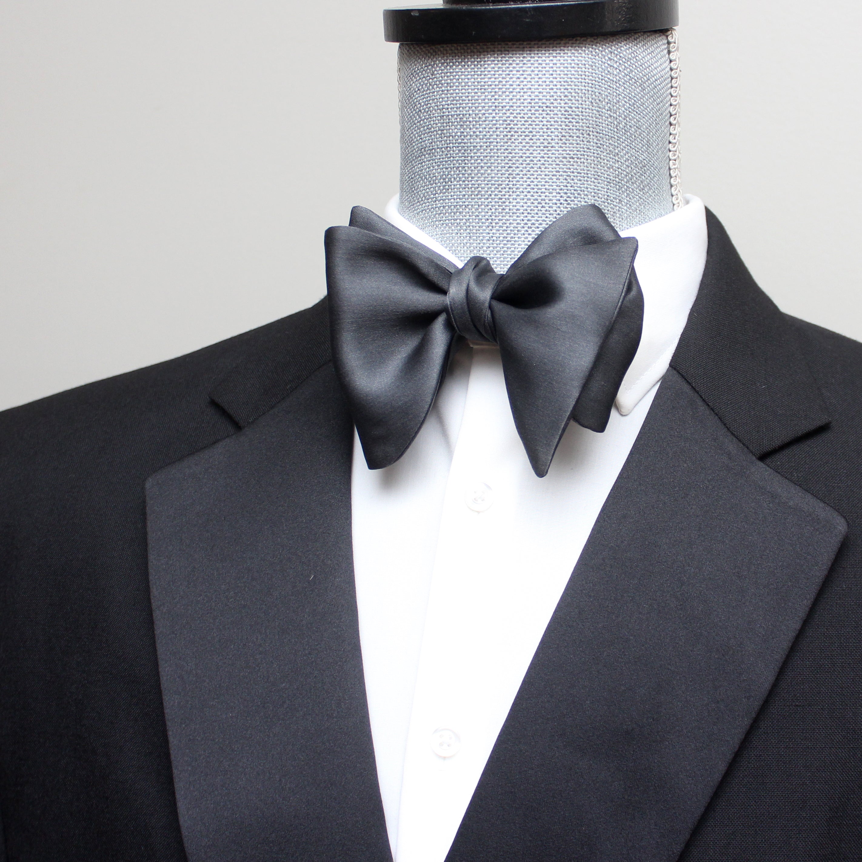 Grey Men's Large Silk Bow Tie