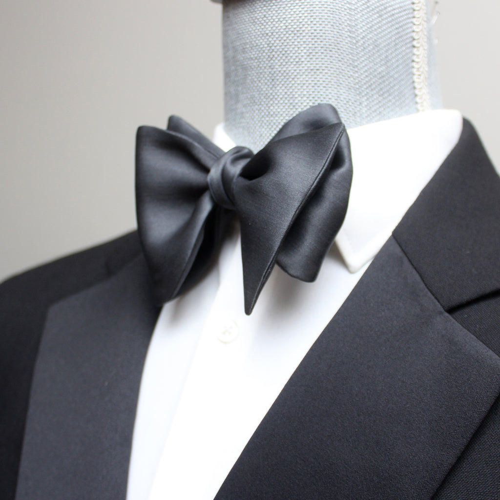 Grey Men's Large Silk Bow Tie