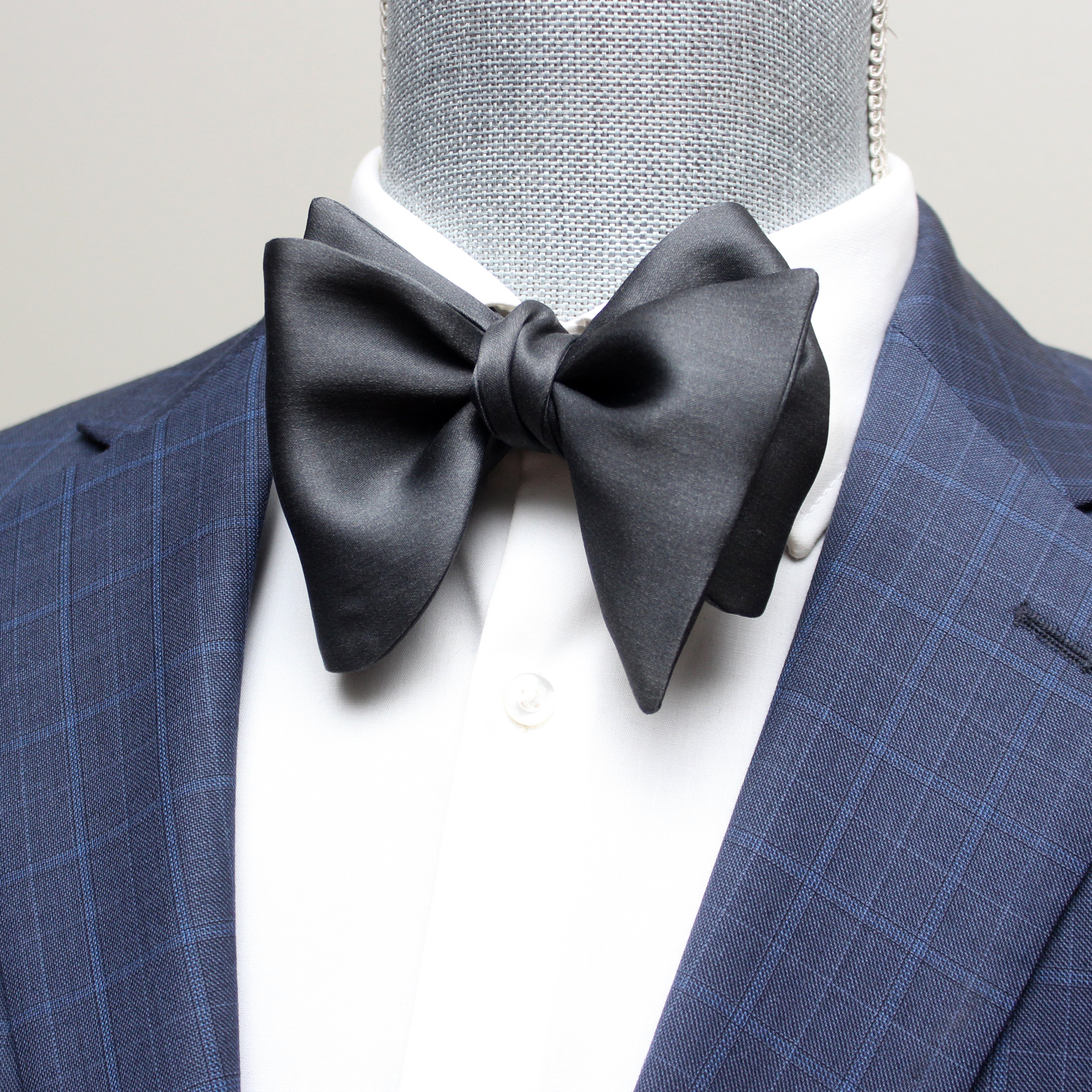 Grey Men's Large Silk Bow Tie