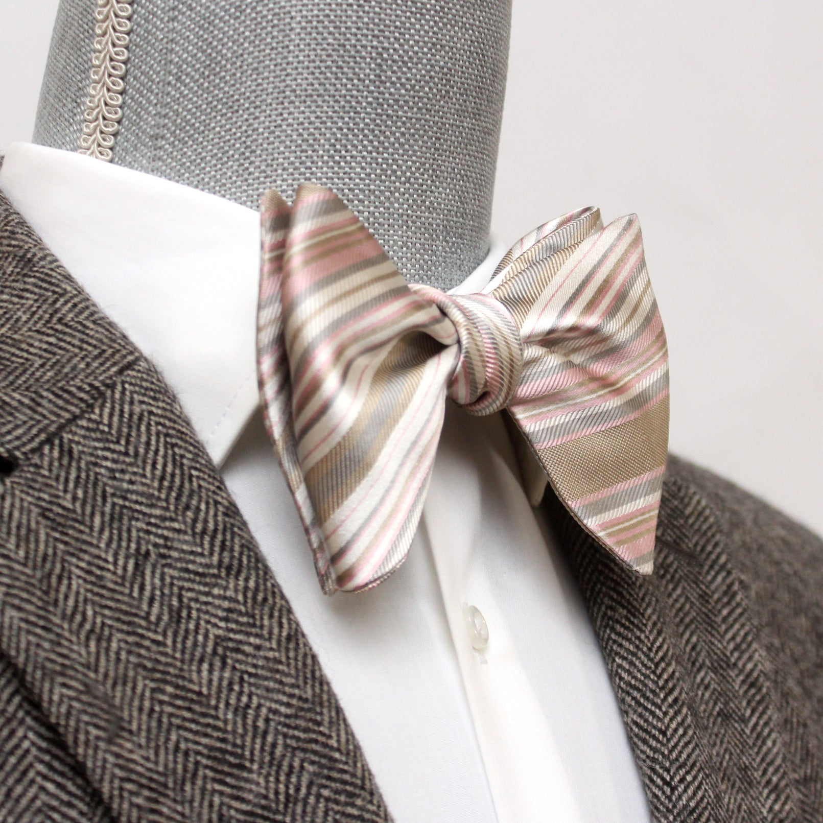 Big Butterfly Beige Striped Silk Bow Tie
