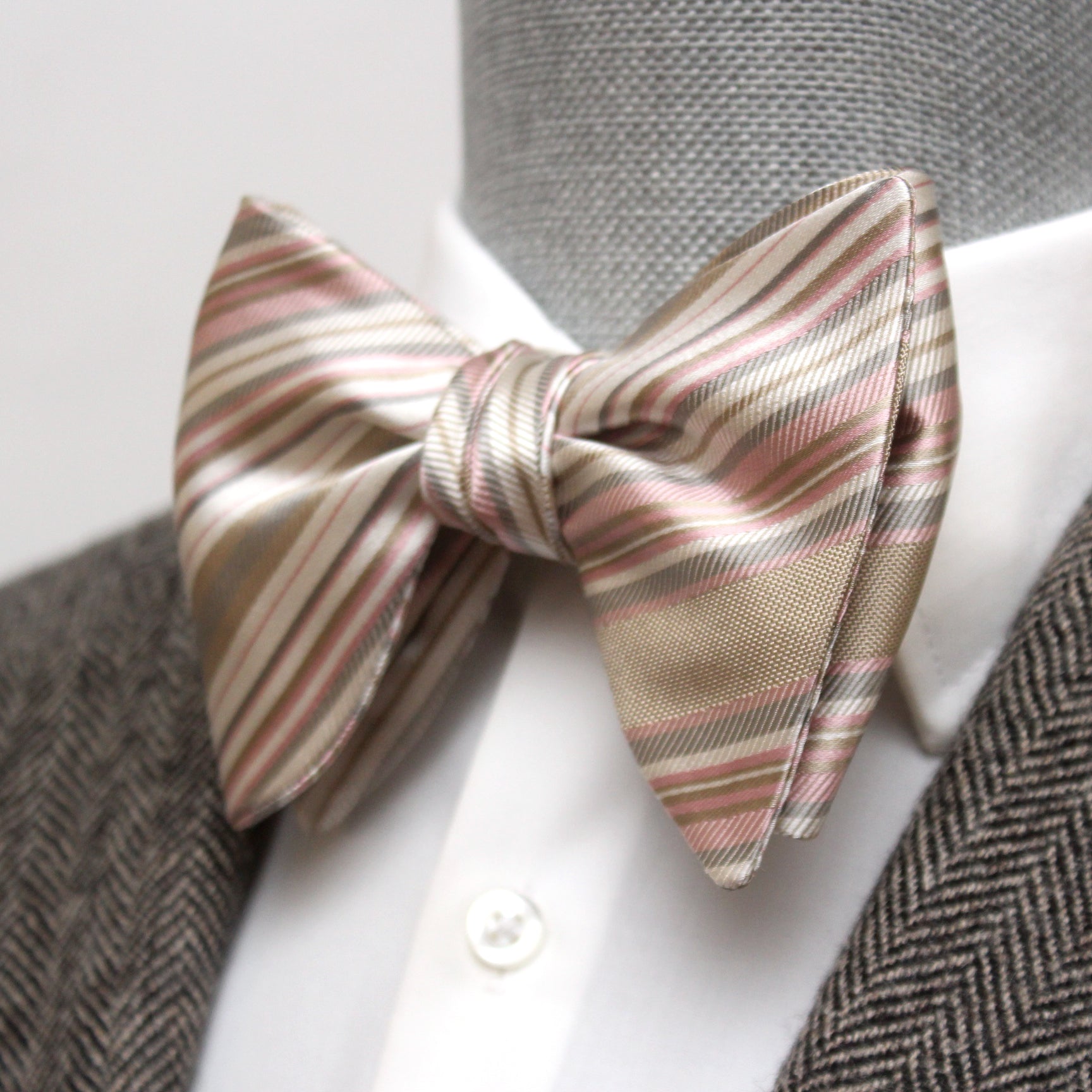 Big Butterfly Beige Striped Silk Bow Tie