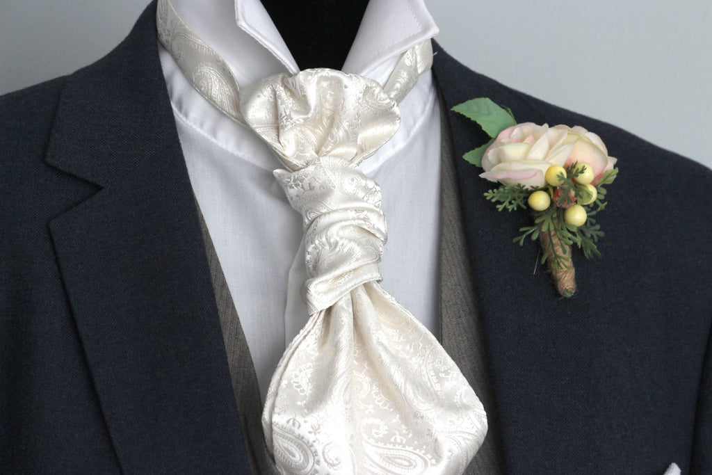 White Paisley Pre-tied Ascot