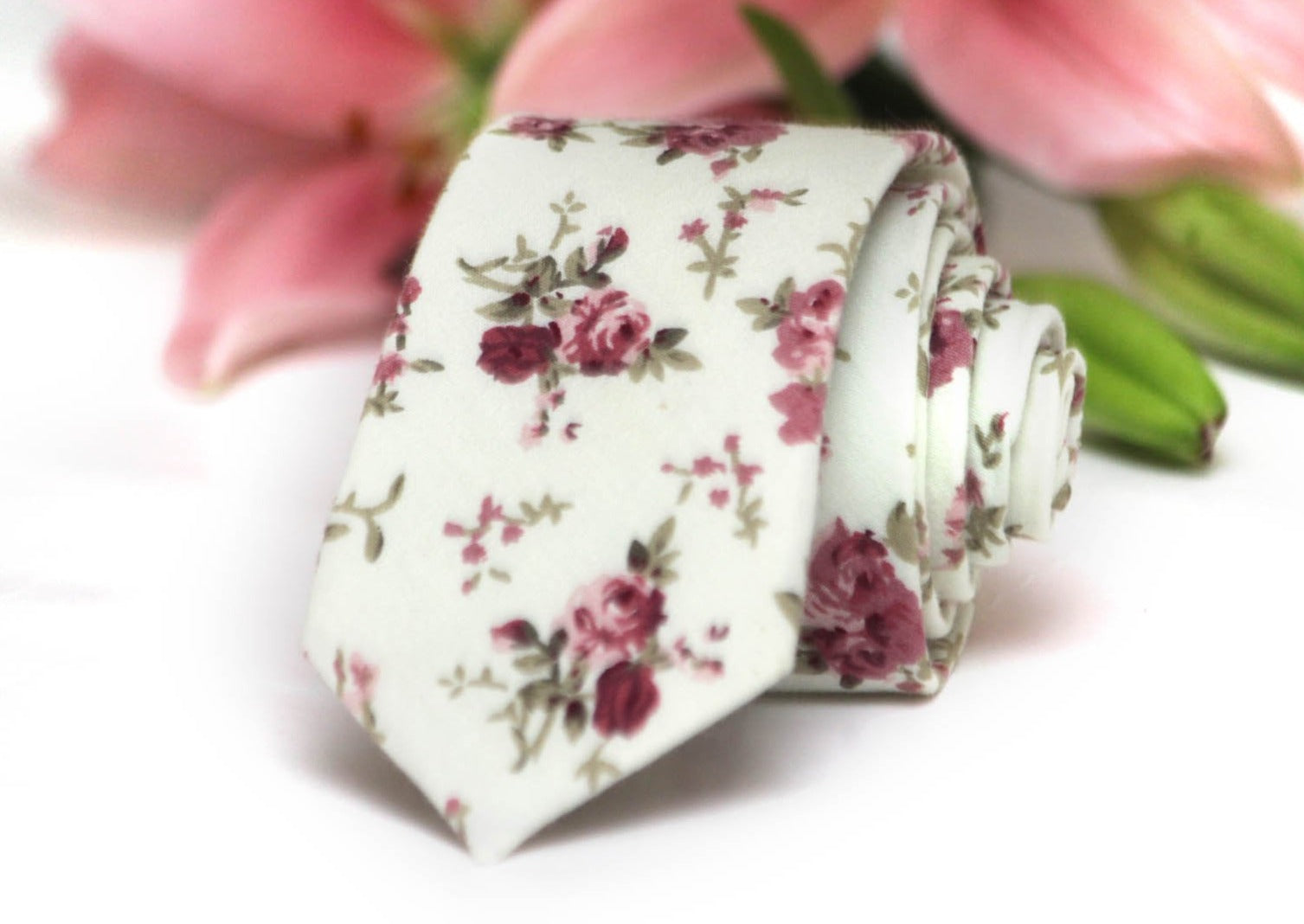 Cream Dusty Rose Floral Necktie
