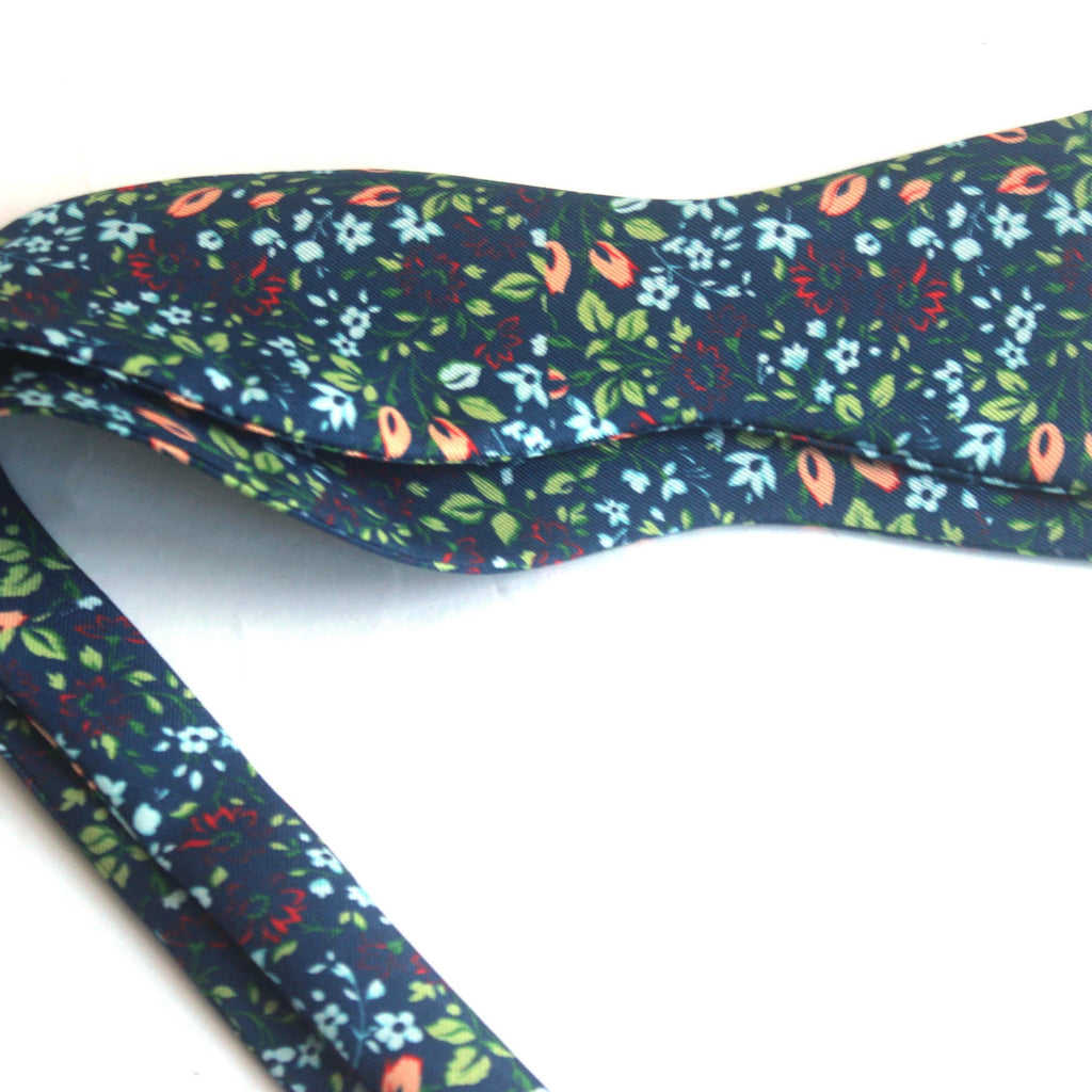 Navy Floral Silk Self-Tie Bow Tie | Camellucci