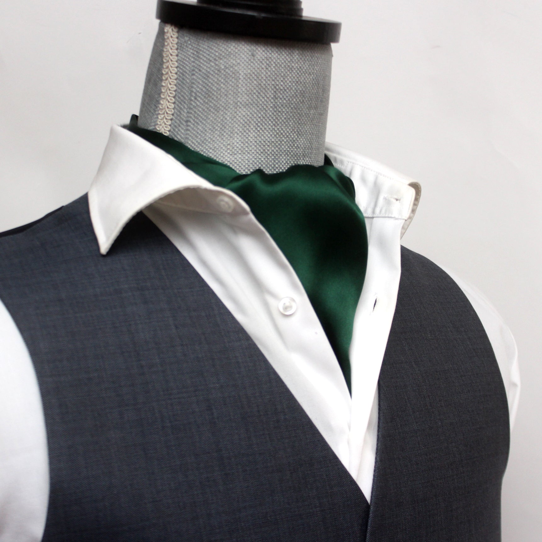 Silk Ascot Emerald Green