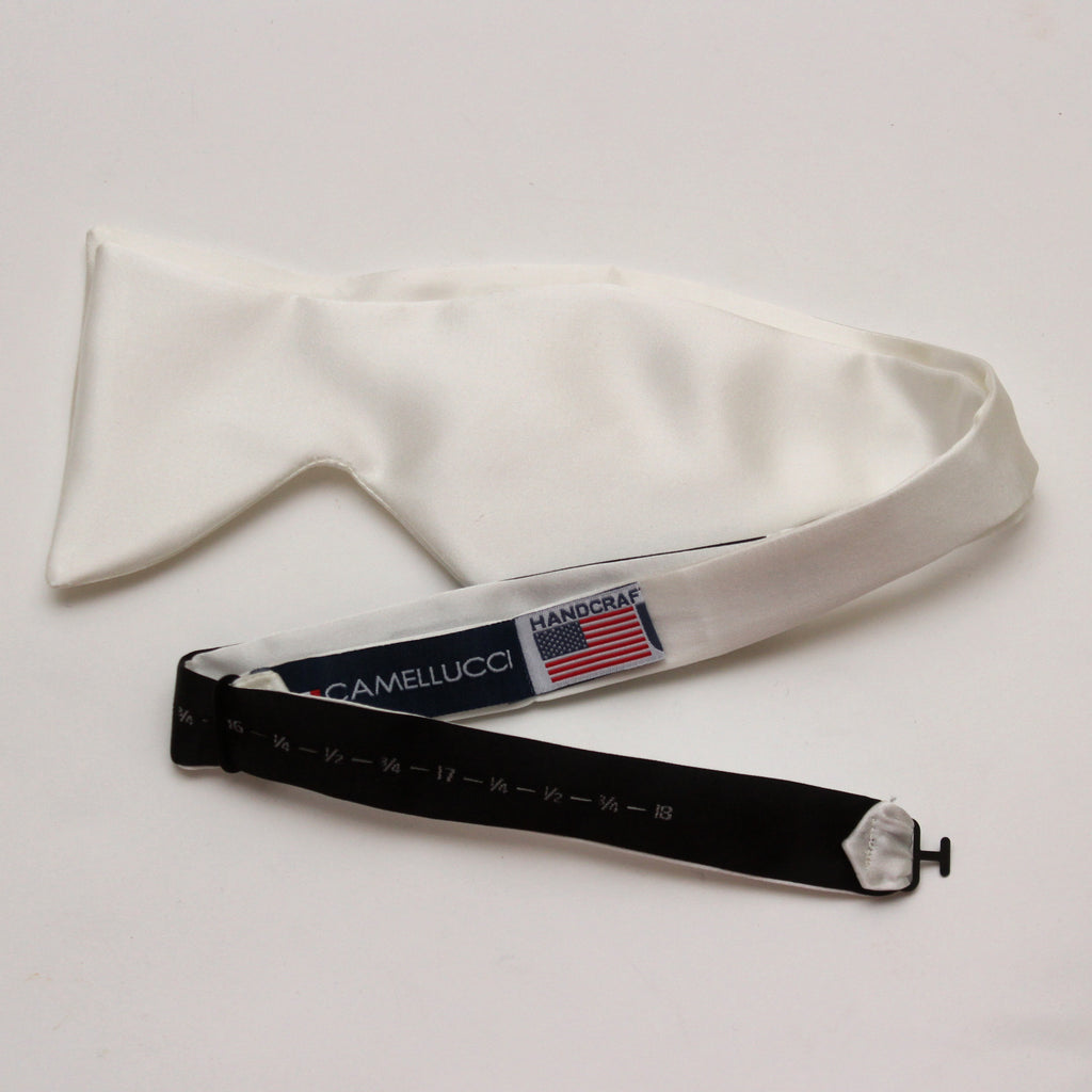 White Silk Large Butterfly Self-Tie Tuxedo Bow Tie