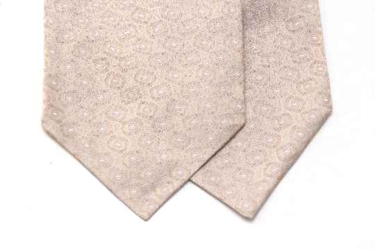 Champagne ornament Silk Ascot